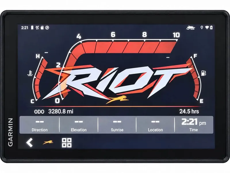 G8 cluster showing a custom red and white theme: a red tachometer arc across the top, a large graphic across the centre, and odometer, trip and time readouts along the bottom.